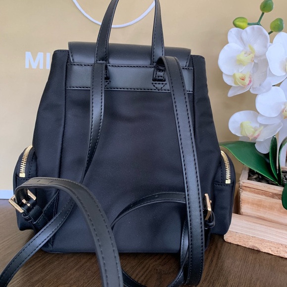 MICHAEL Michael Kors Bags Michael Kors Abbey Md Cargo Backpack Poshmark